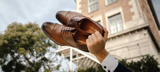 Outdoor Elegance: Varied Styles in Footwear