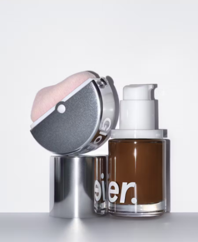 Glossier’s authentic product shots